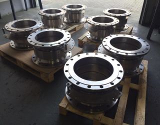 Swivel Joints DN400 (16”) with interlock system Rohrdrehgelenke DN400 mit Arretierung