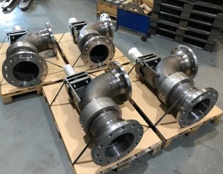 Special Swivel Joints 10“ for steel plants Sonder-Rohrdrehgelenke DN250 für Stahlwerke